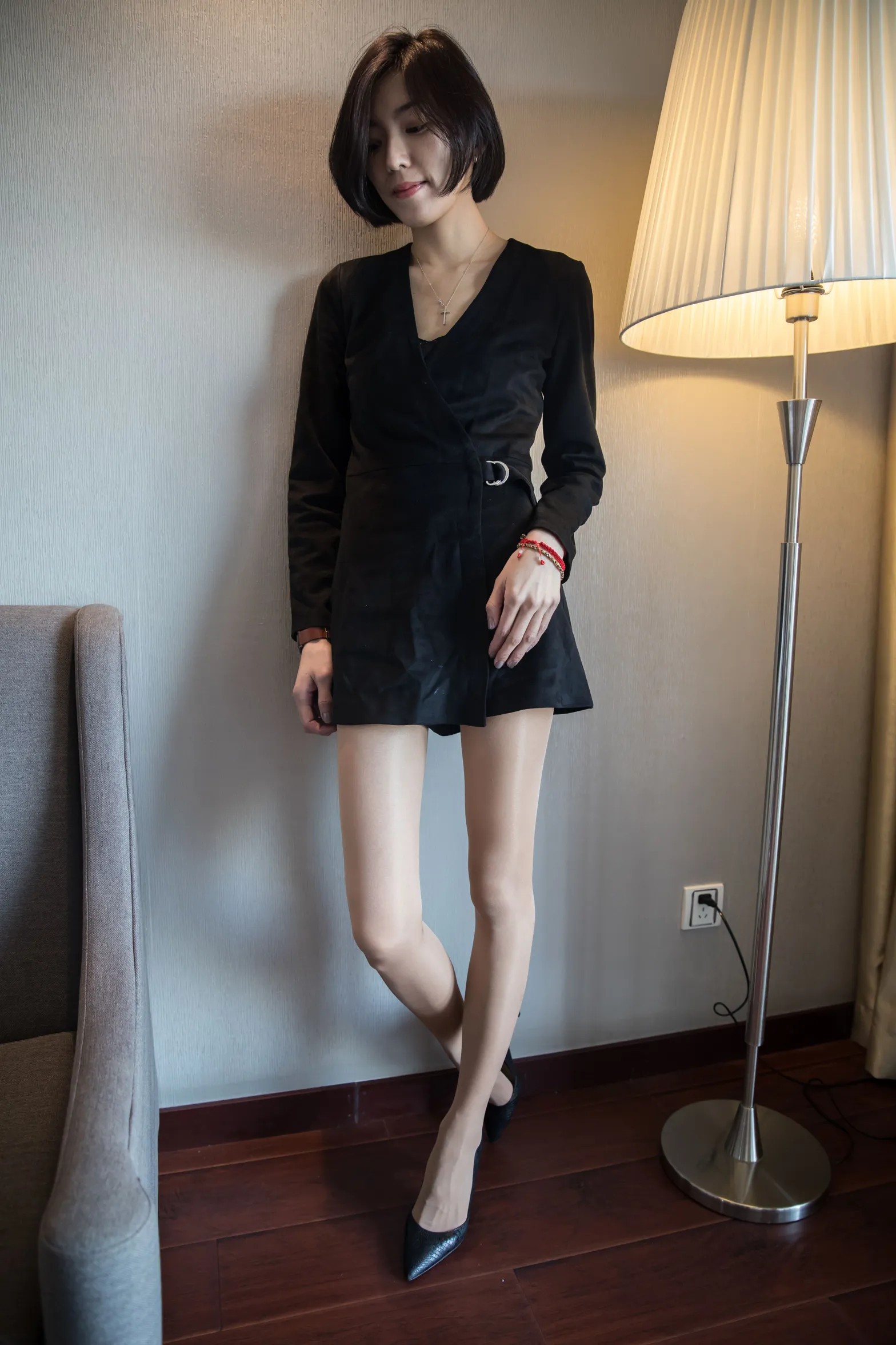 [Mzsock] NO.120 Skinny beauty in the hotel with high heels street photography#[88P]-29